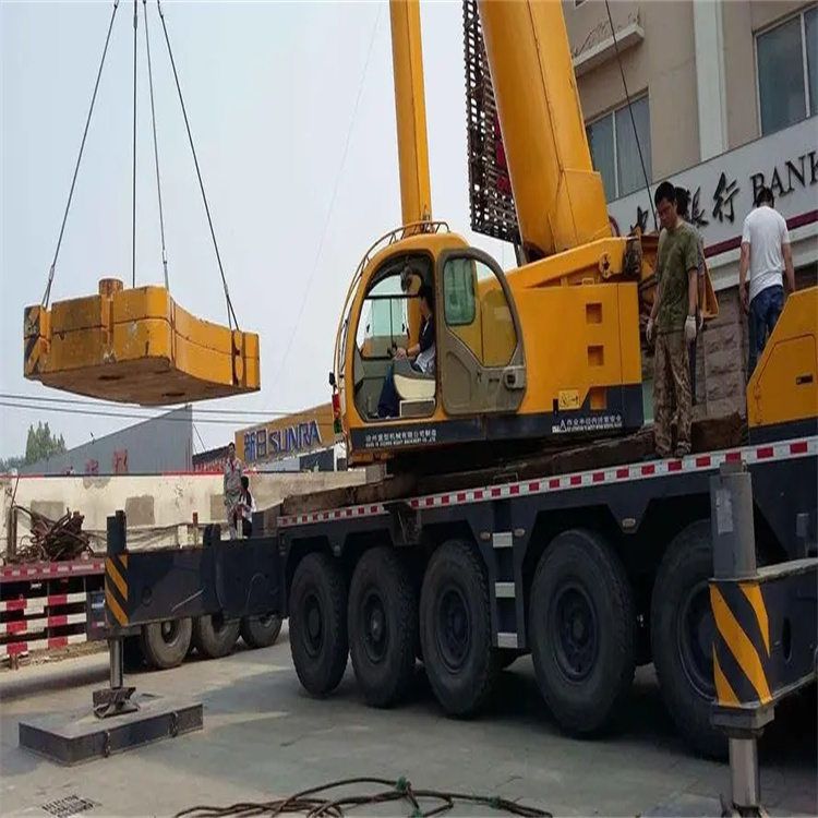 商河县当地吊车出租|机器吊装|75吨|工厂搬迁服务